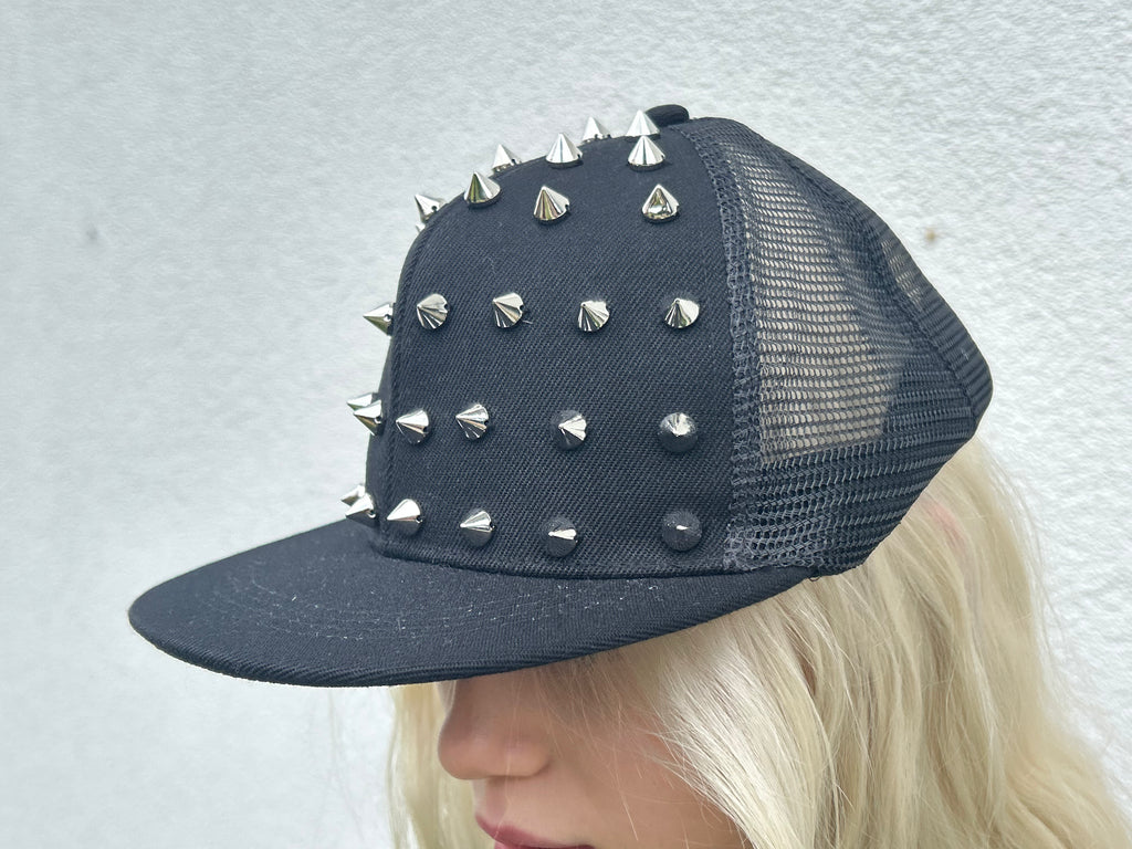 Rocker Hat